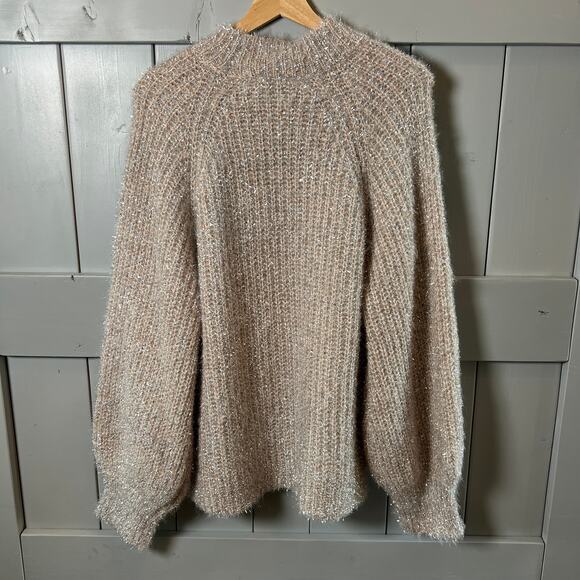 See and Be Seen Women's Silver Metallic and Tan Eyelash Sweater Size L NEW - Picture 8 of 8